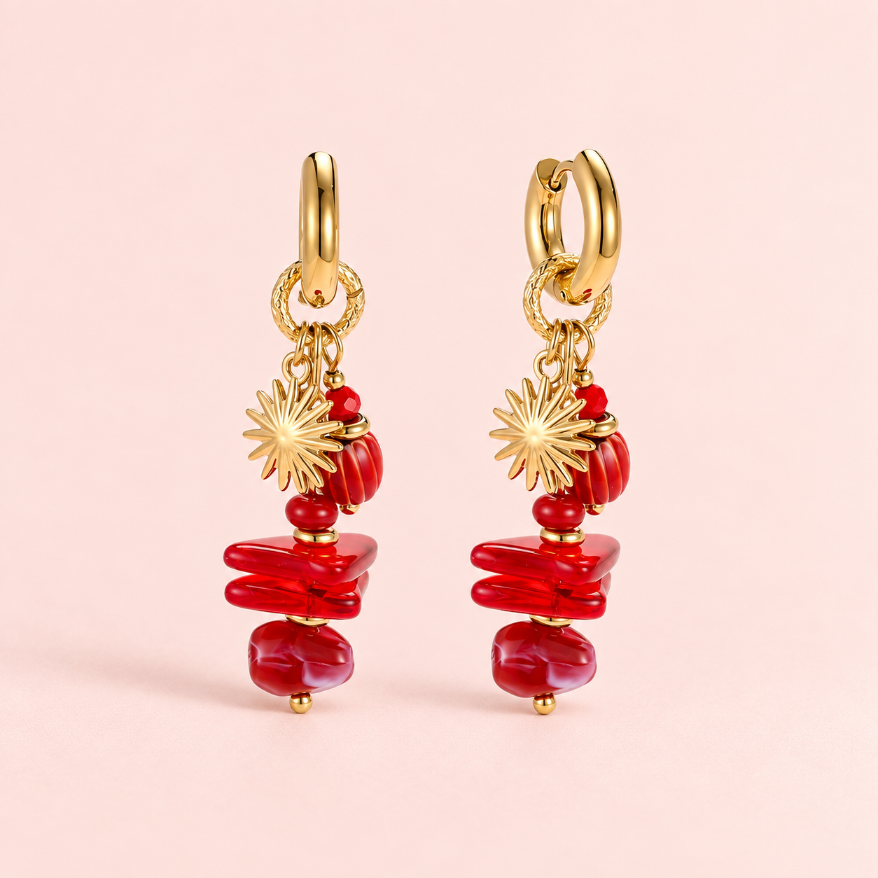 Rote Sonnen-Herz Ohrringe "Sunny Heart" mit schönen Details – vergoldet, 48 × 14 mm