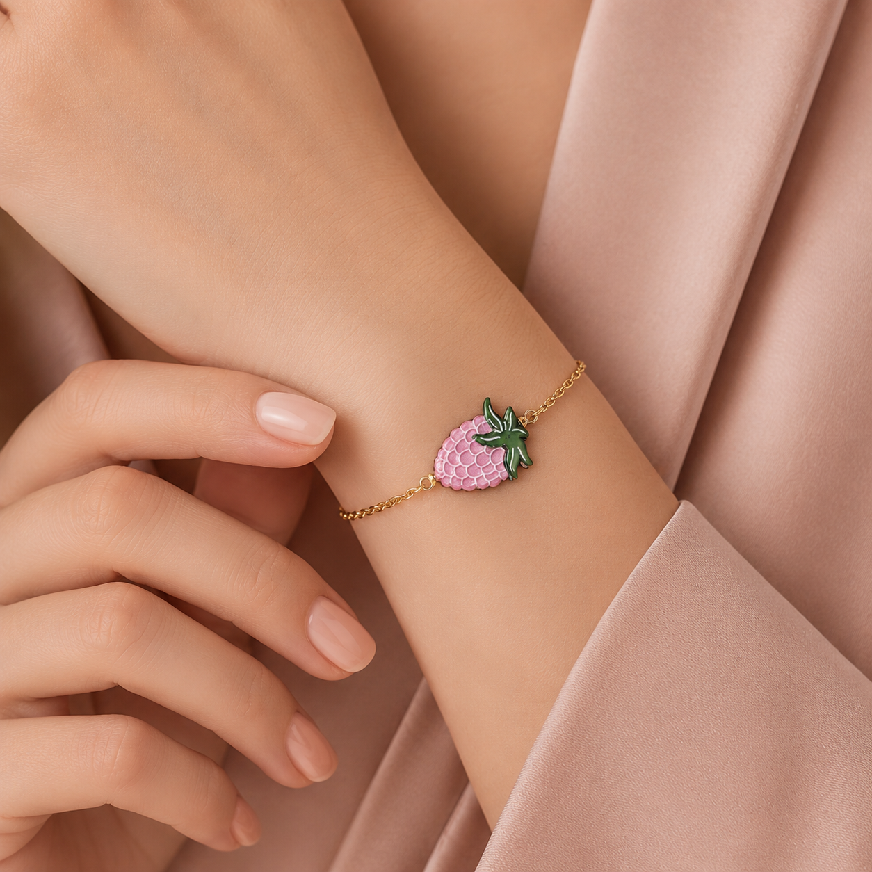 Himbeer Raspberry Armband / Armkette - vergoldet, 17cm