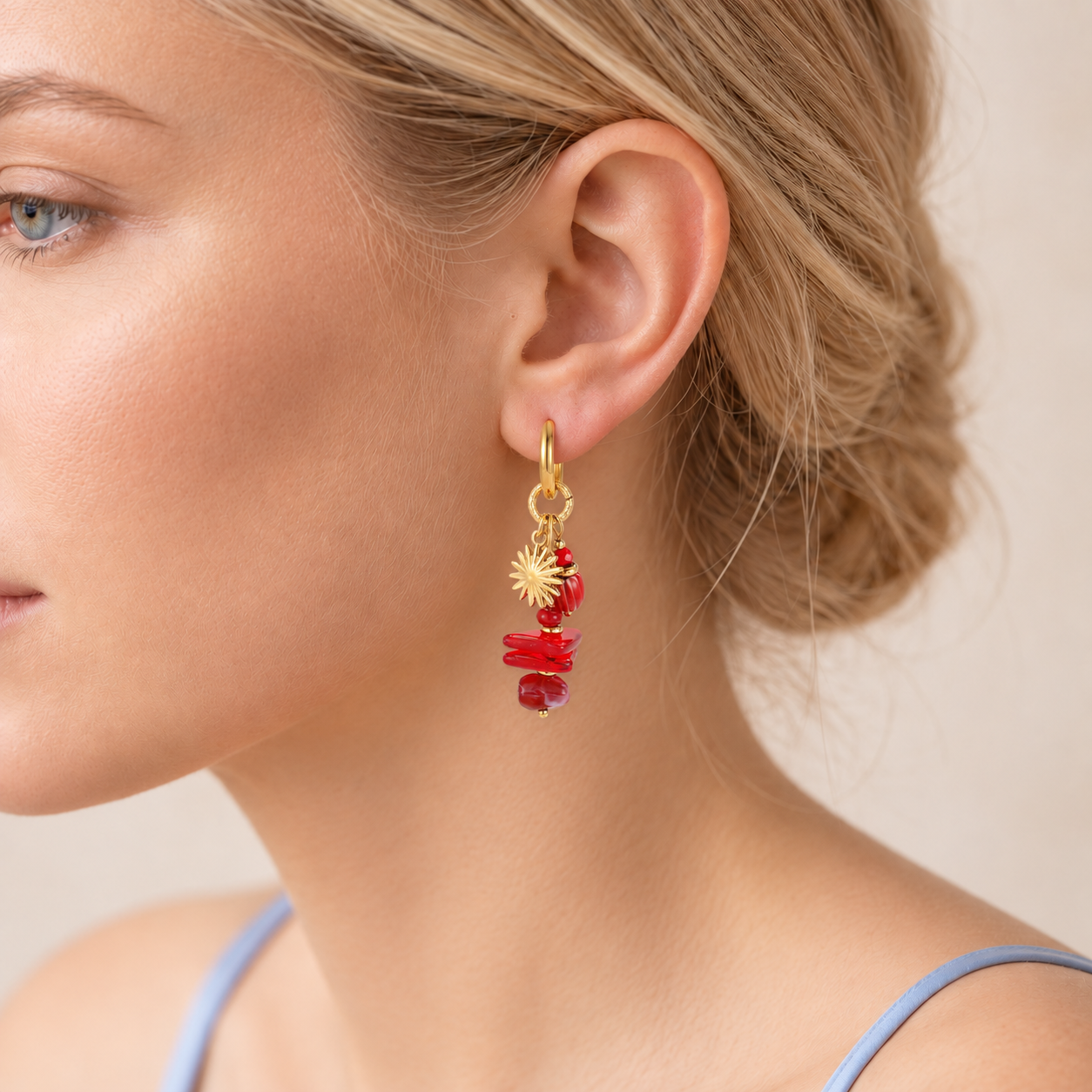 Rote Sonnen-Herz Ohrringe "Sunny Heart" mit schönen Details – vergoldet, 48 × 14 mm