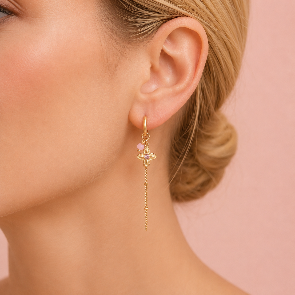 Blumen Ohrketten mit Zirkonia – vergoldet, 60 × 10 mm