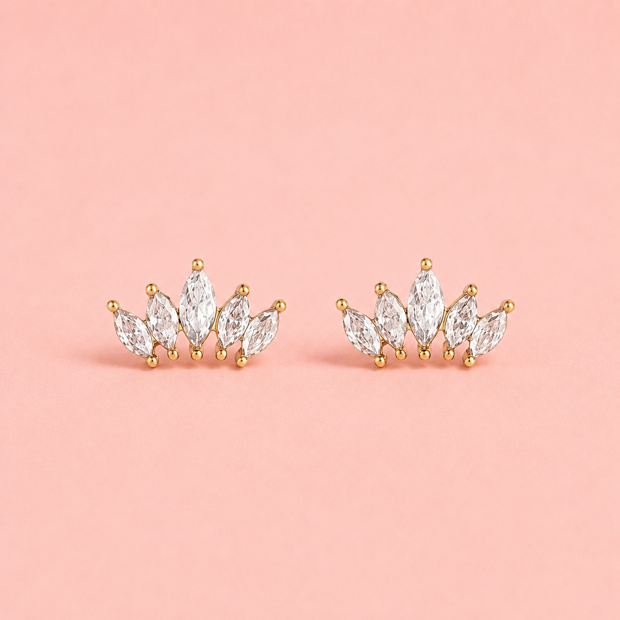 Ohrringe / Stecker "Seattle Crown" - vergoldet, 15mm