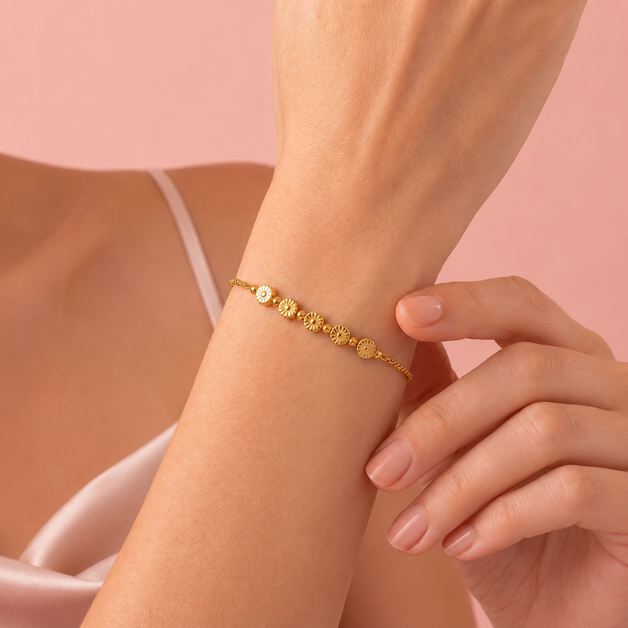 Filigranes Blumen Armband – vergoldet, 17 + 3 cm