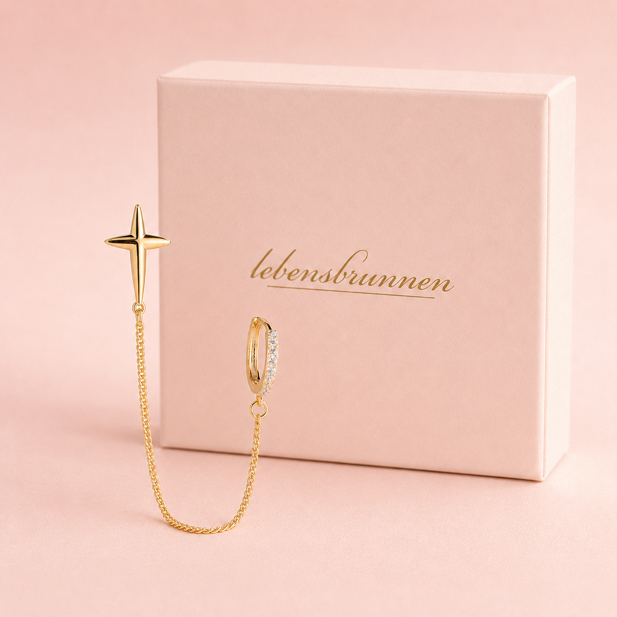 Kreuz Ohrstecker für ein Ohr – vergoldet, 9 cm
