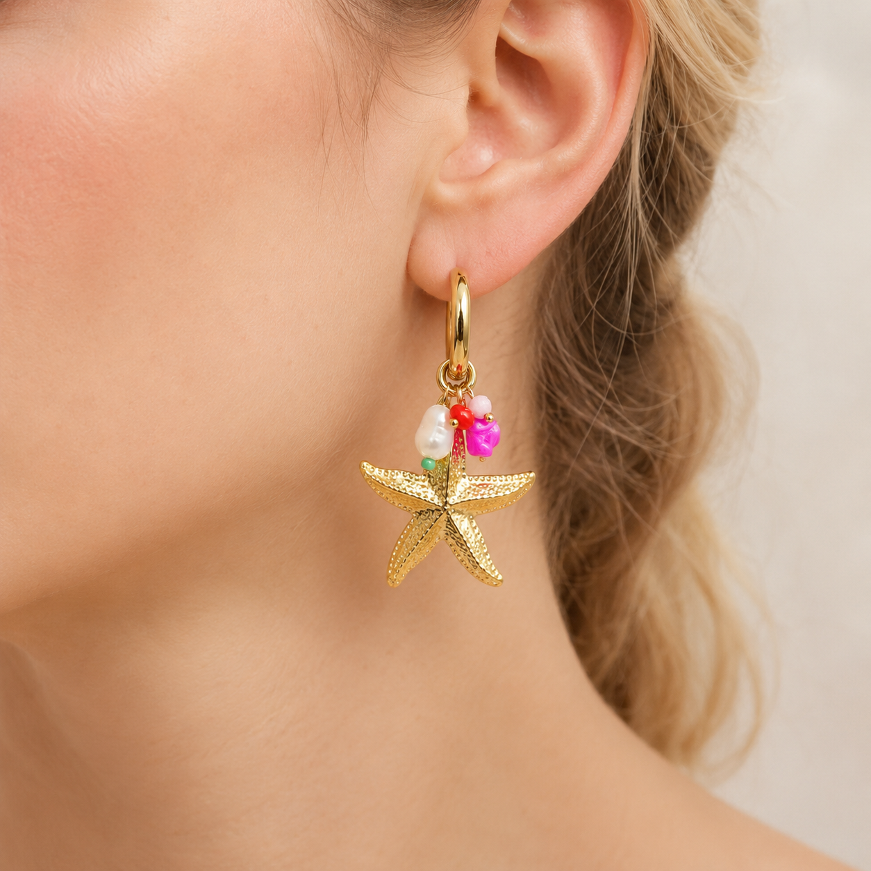 Seestern Creolen mit bunten Details "Starfish" – vergoldet, 35 × 60 mm